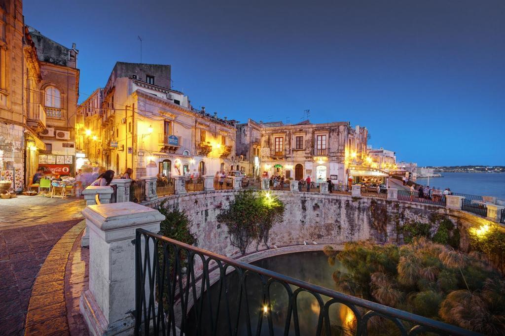 Amuni' Sicily Guest House Syracuse Esterno foto